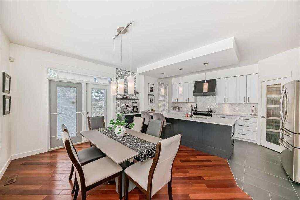 MLS® A2241215 - 3002 18 Street SW in South Calgary Calgary, Residential