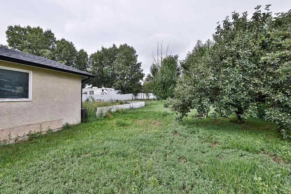 MLS® A2241217 - 5108 4 Street  in NONE Coalhurst, Residential