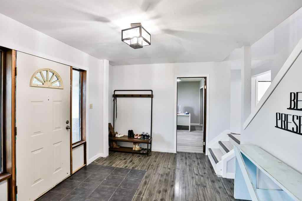 MLS® A2241217 - 5108 4 Street  in NONE Coalhurst, Residential