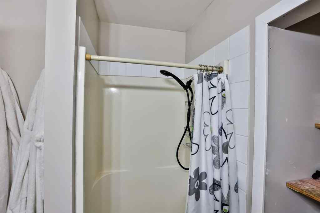 MLS® A2241217 - 5108 4 Street  in NONE Coalhurst, Residential
