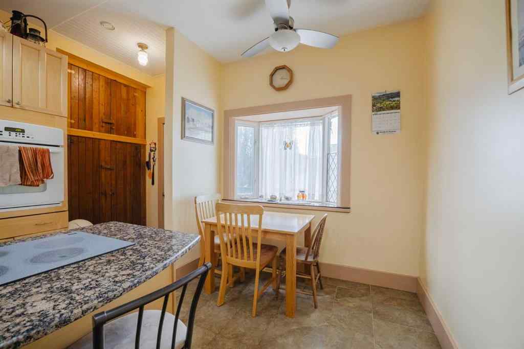 MLS® A2241221 - 15 Elma Street W in NONE Okotoks, Residential