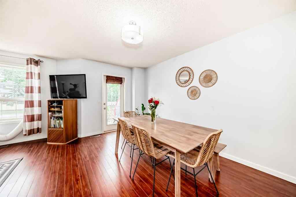 MLS® A2241222 - 43 Douglas Glen Park SE in Douglasdale/Glen Calgary, Residential