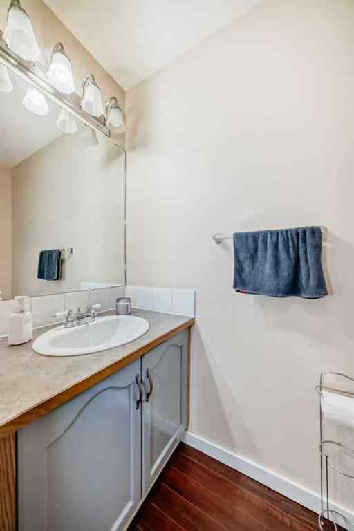MLS® A2241222 - 43 Douglas Glen Park SE in Douglasdale/Glen Calgary, Residential