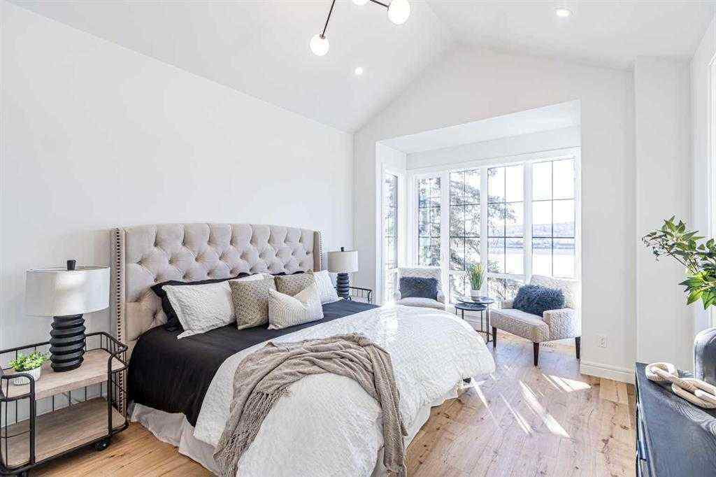 MLS® A2241293 - 2036 Broadview Road NW in West Hillhurst Calgary, Residential