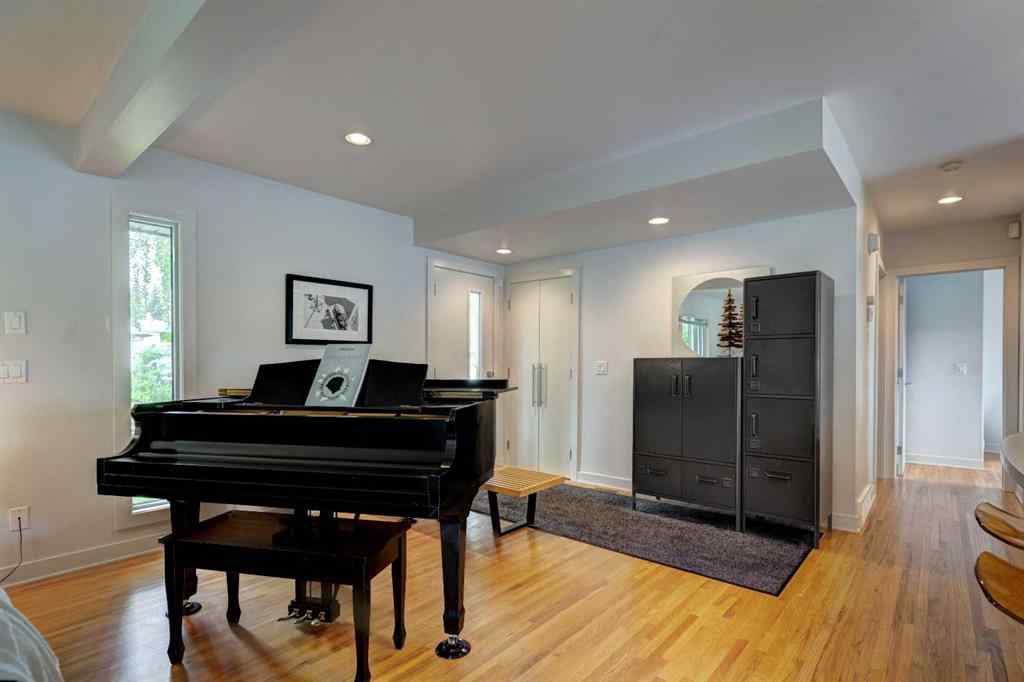 MLS® A2241297 - 12 45 Street SW in Wildwood Calgary, Residential