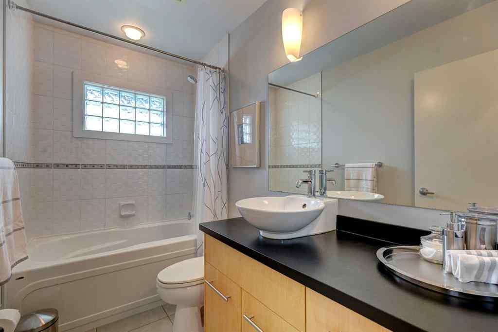 MLS® A2241297 - 12 45 Street SW in Wildwood Calgary, Residential
