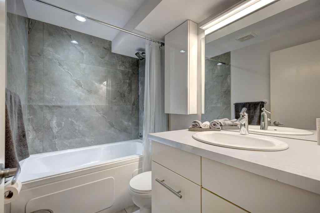 MLS® A2241297 - 12 45 Street SW in Wildwood Calgary, Residential