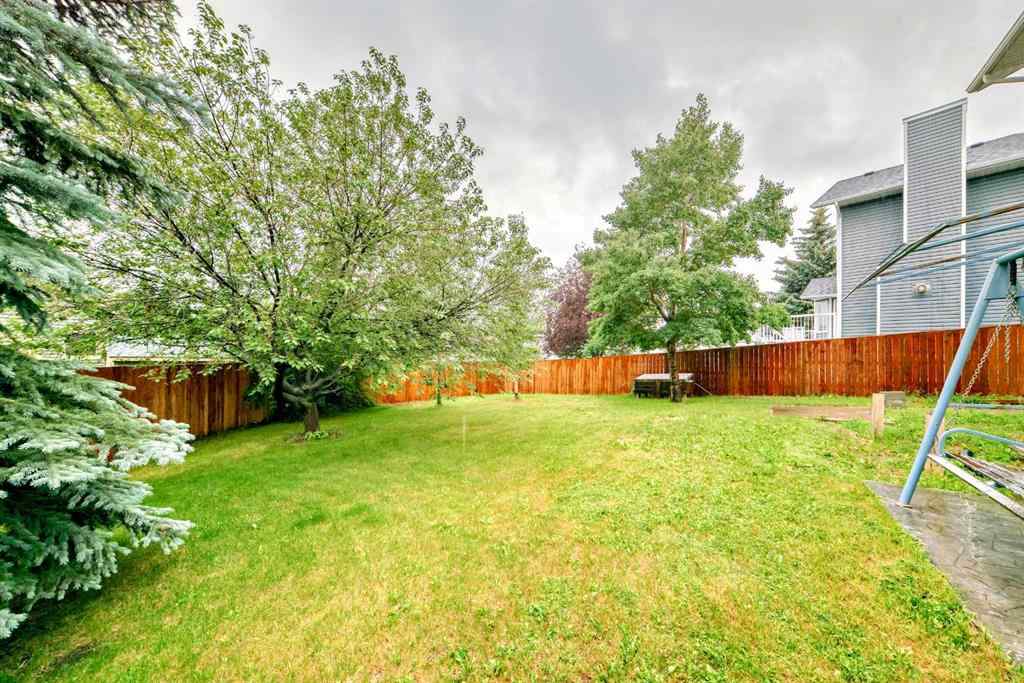 MLS® A2241299 - 47 Everglade Bay SE in Edgewater Airdrie, Residential