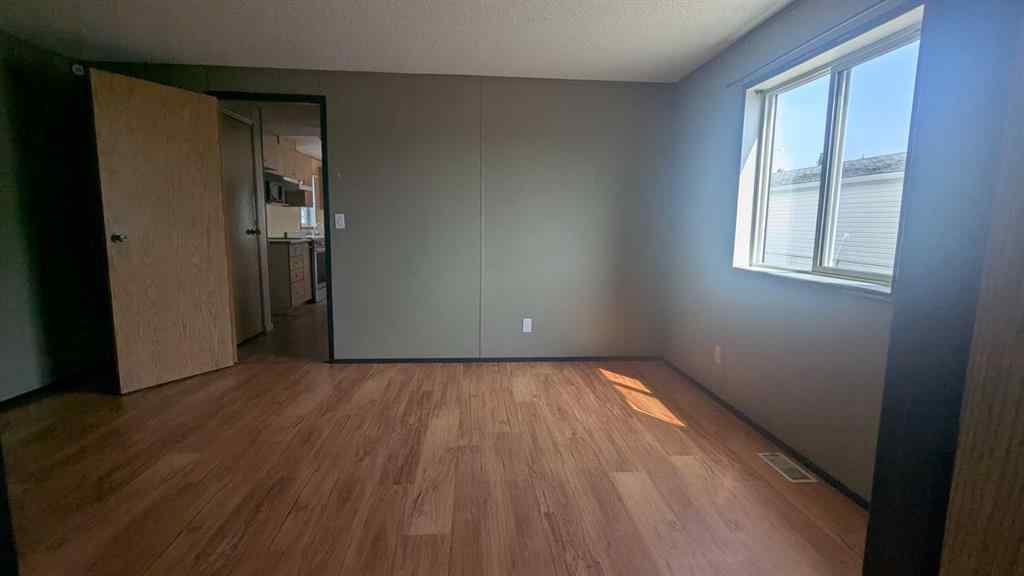 MLS® A2241300 - 9713 108 Avenue  in N/A Clairmont, Residential