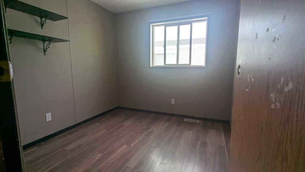 MLS® A2241300 - 9713 108 Avenue  in N/A Clairmont, Residential