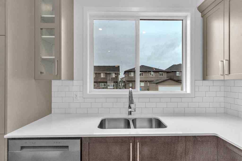 MLS® A2241305 - 70 Creekside Manor SW in Pine Creek Calgary, Residential