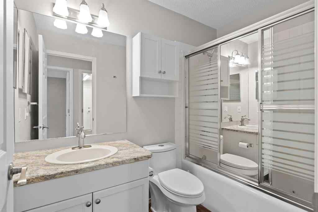 MLS® A2241310 - 817 Riverside Drive NW in High River Golf Course High River, Residential