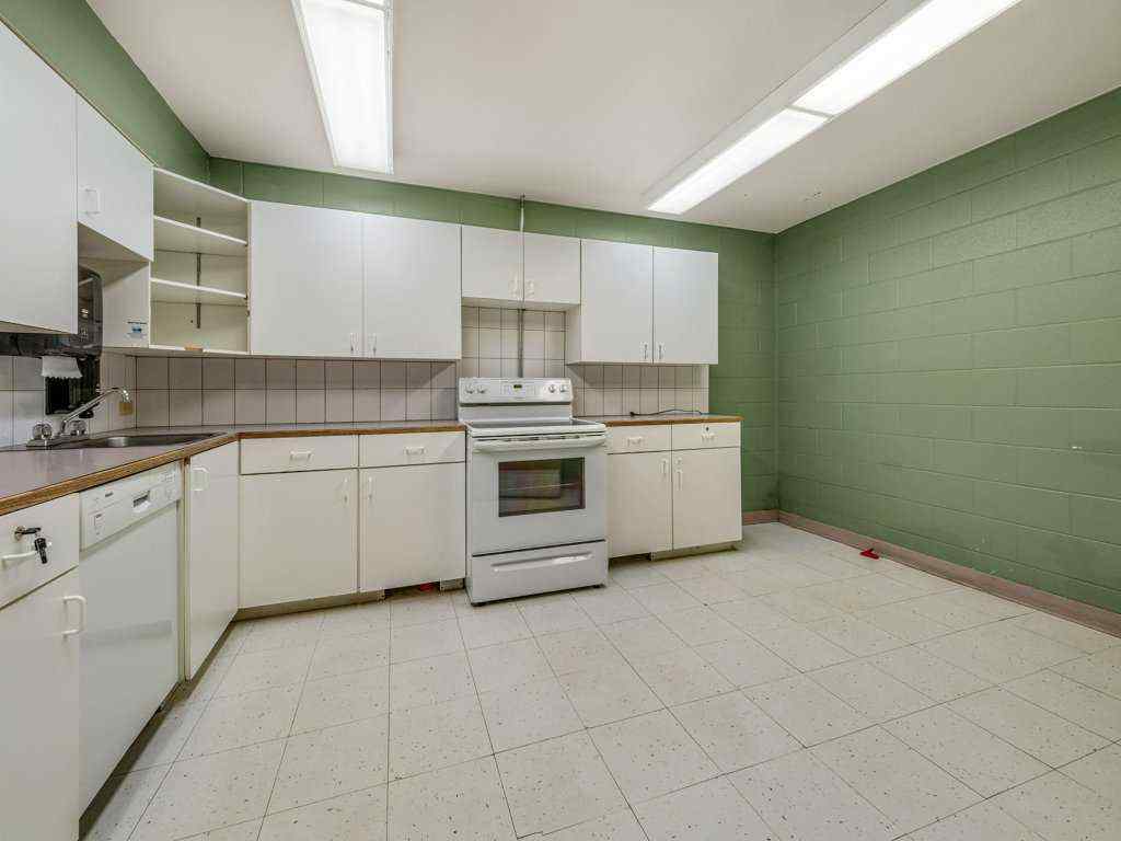 MLS® A2241314 - 416 8 Street S in Downtown Lethbridge, Commercial