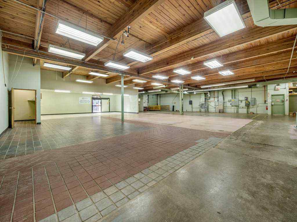 MLS® A2241314 - 416 8 Street S in Downtown Lethbridge, Commercial