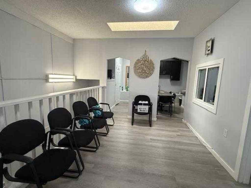 MLS® A2241357 - Unit #406 4656 Westwinds Drive NE in Westwinds Calgary, Commercial
