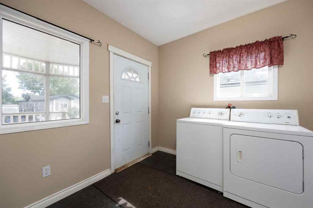 MLS® A2241360 - 368 Grey Crescent  in Gregoire Park Fort McMurray, Residential