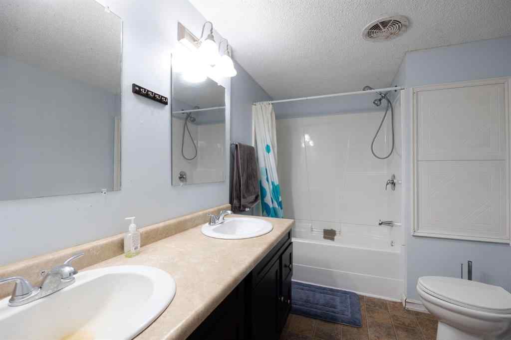 MLS® A2241360 - 368 Grey Crescent  in Gregoire Park Fort McMurray, Residential