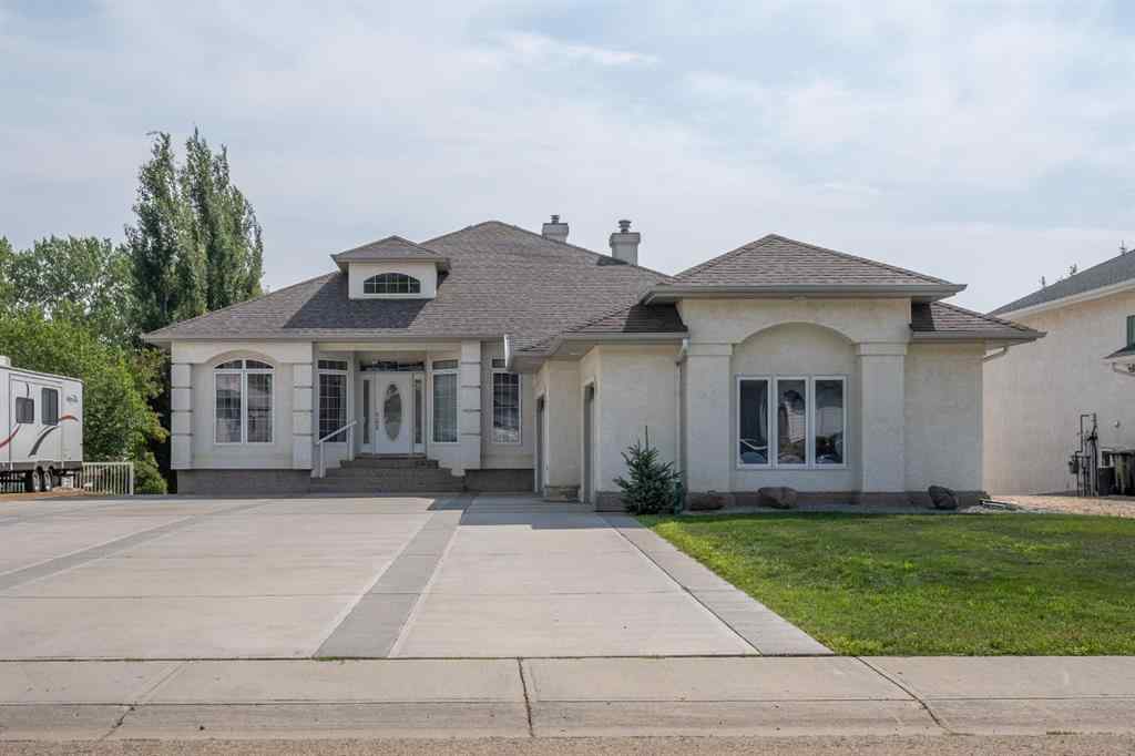 MLS® A2241363 - 5315 60 Street  in Victoria Park Camrose, Residential