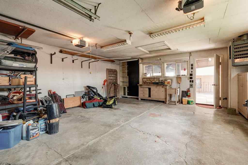 MLS® A2241365 - 2021 33 Street SW in Killarney/Glengarry Calgary, Residential