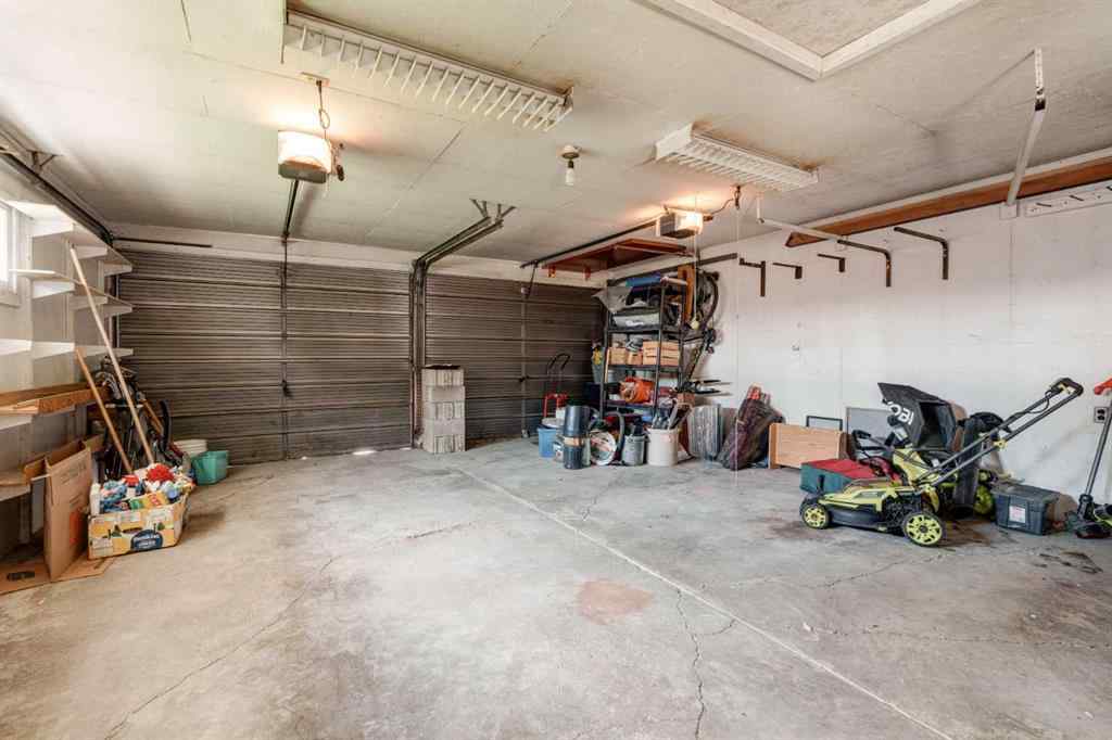 MLS® A2241365 - 2021 33 Street SW in Killarney/Glengarry Calgary, Residential