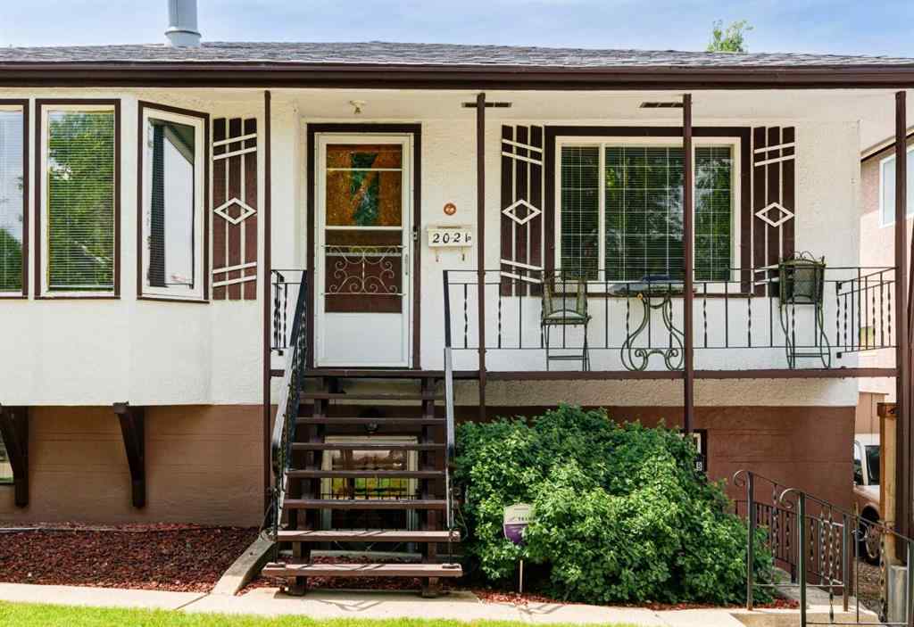 MLS® A2241365 - 2021 33 Street SW in Killarney/Glengarry Calgary, Residential