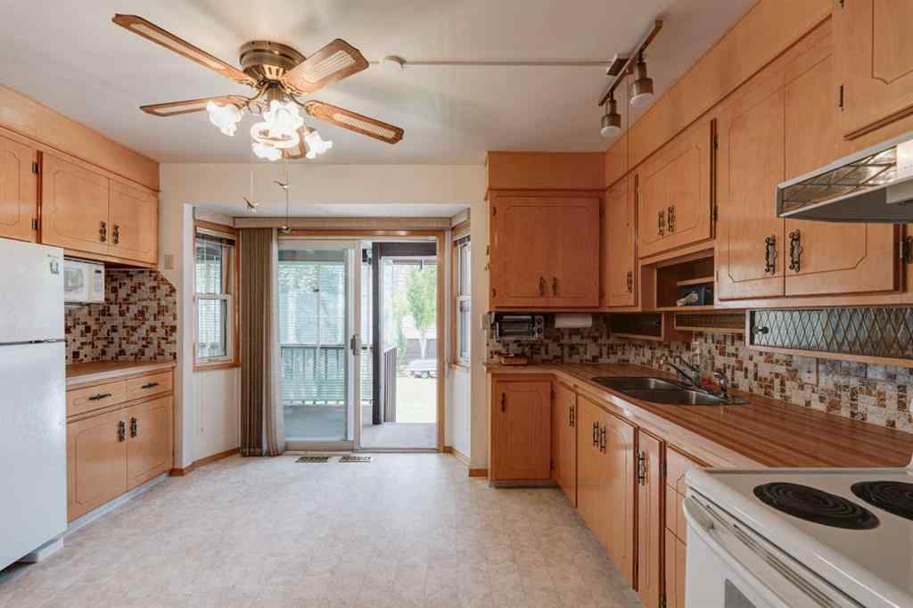 MLS® A2241365 - 2021 33 Street SW in Killarney/Glengarry Calgary, Residential