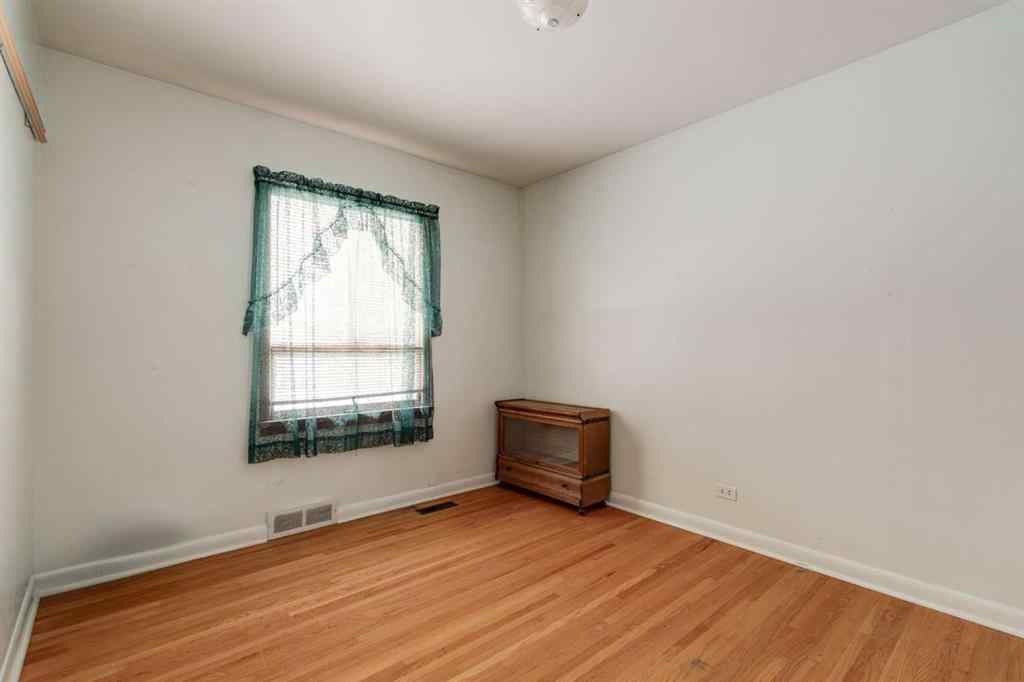 MLS® A2241365 - 2021 33 Street SW in Killarney/Glengarry Calgary, Residential