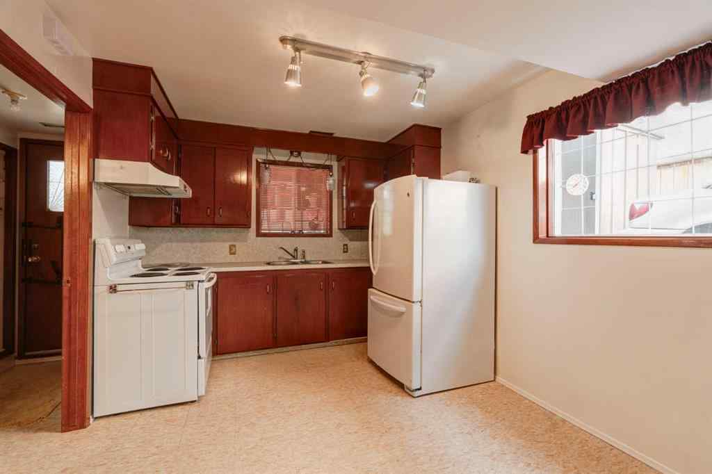 MLS® A2241365 - 2021 33 Street SW in Killarney/Glengarry Calgary, Residential