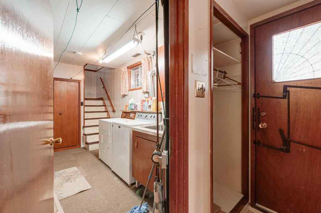 MLS® A2241365 - 2021 33 Street SW in Killarney/Glengarry Calgary, Residential