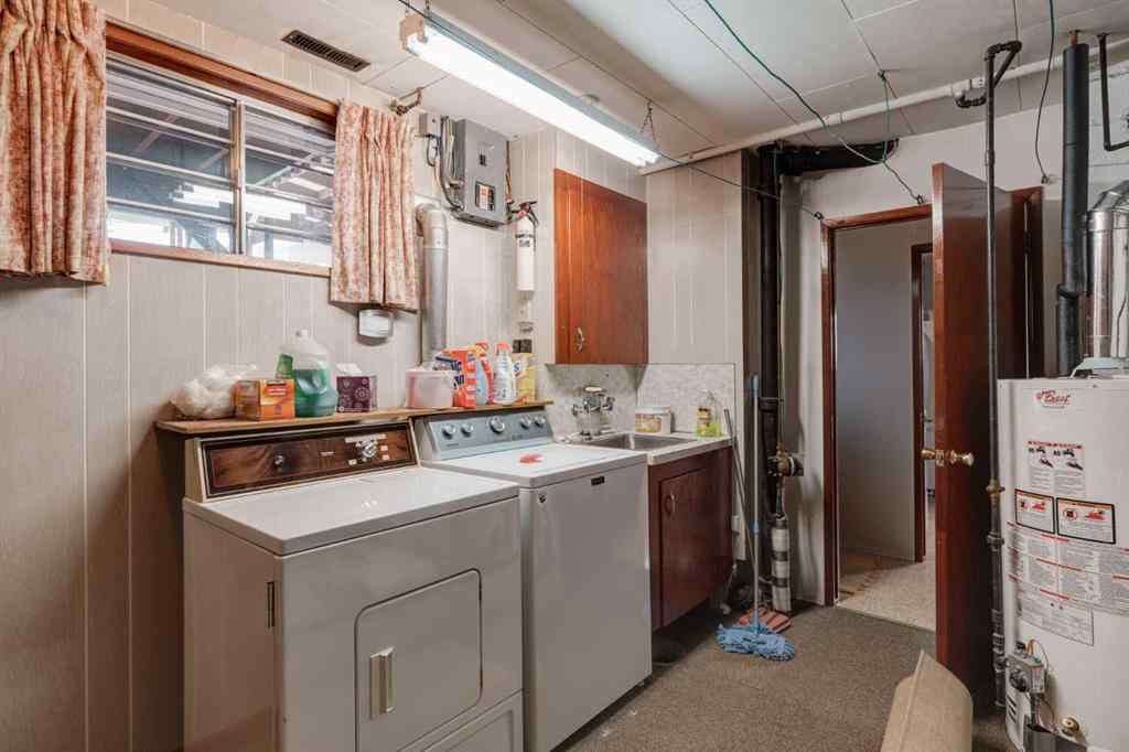 MLS® A2241365 - 2021 33 Street SW in Killarney/Glengarry Calgary, Residential