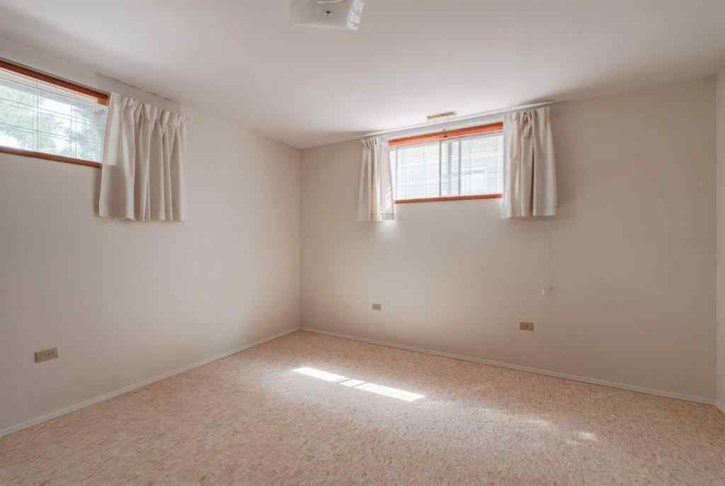 MLS® A2241365 - 2021 33 Street SW in Killarney/Glengarry Calgary, Residential