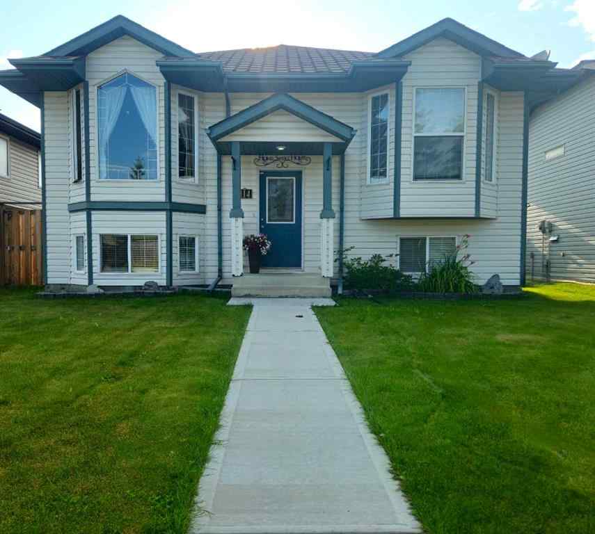 MLS® A2241368 - 114 Robinson Avenue  in Park Place Penhold, Residential