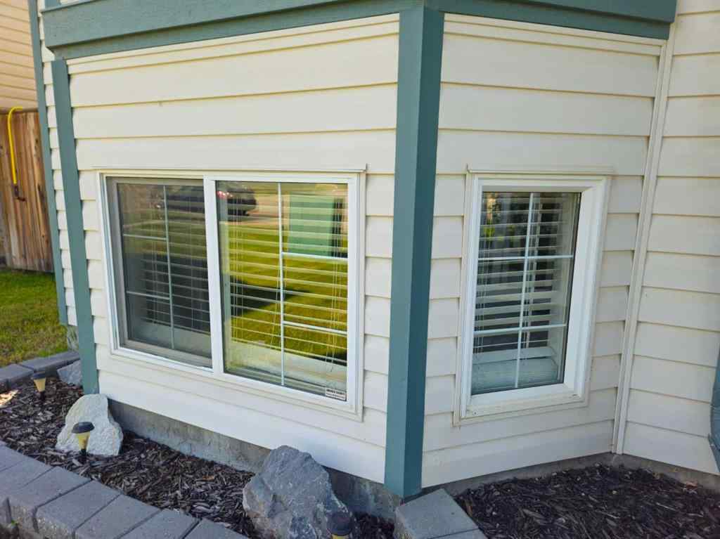 MLS® A2241368 - 114 Robinson Avenue  in Park Place Penhold, Residential
