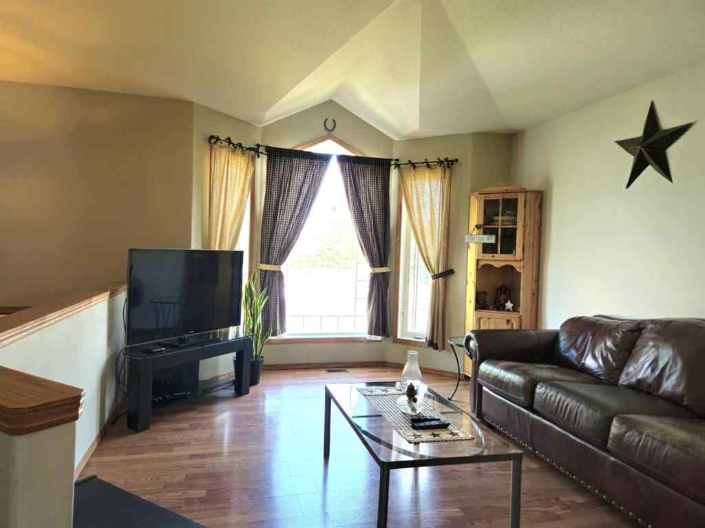 MLS® A2241368 - 114 Robinson Avenue  in Park Place Penhold, Residential