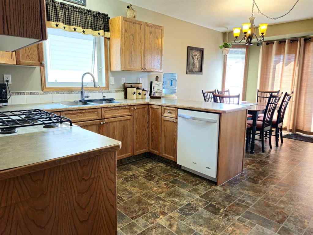 MLS® A2241368 - 114 Robinson Avenue  in Park Place Penhold, Residential