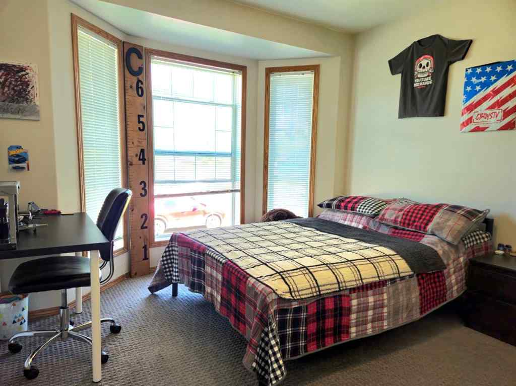 MLS® A2241368 - 114 Robinson Avenue  in Park Place Penhold, Residential