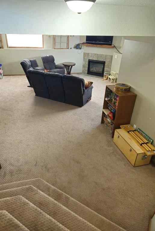 MLS® A2241368 - 114 Robinson Avenue  in Park Place Penhold, Residential