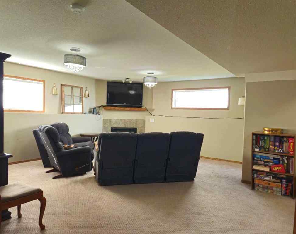 MLS® A2241368 - 114 Robinson Avenue  in Park Place Penhold, Residential