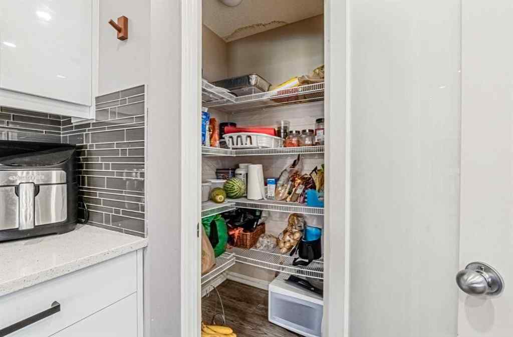 MLS® A2241373 - 121 Saddlecrest Green NE in Saddle Ridge Calgary, Residential