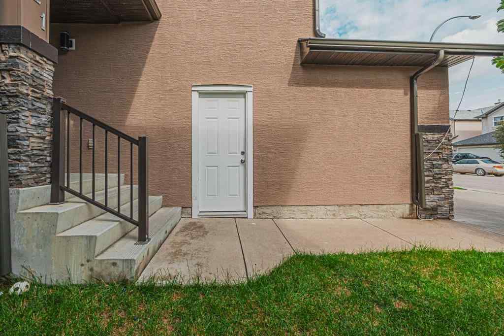 MLS® A2241373 - 121 Saddlecrest Green NE in Saddle Ridge Calgary, Residential