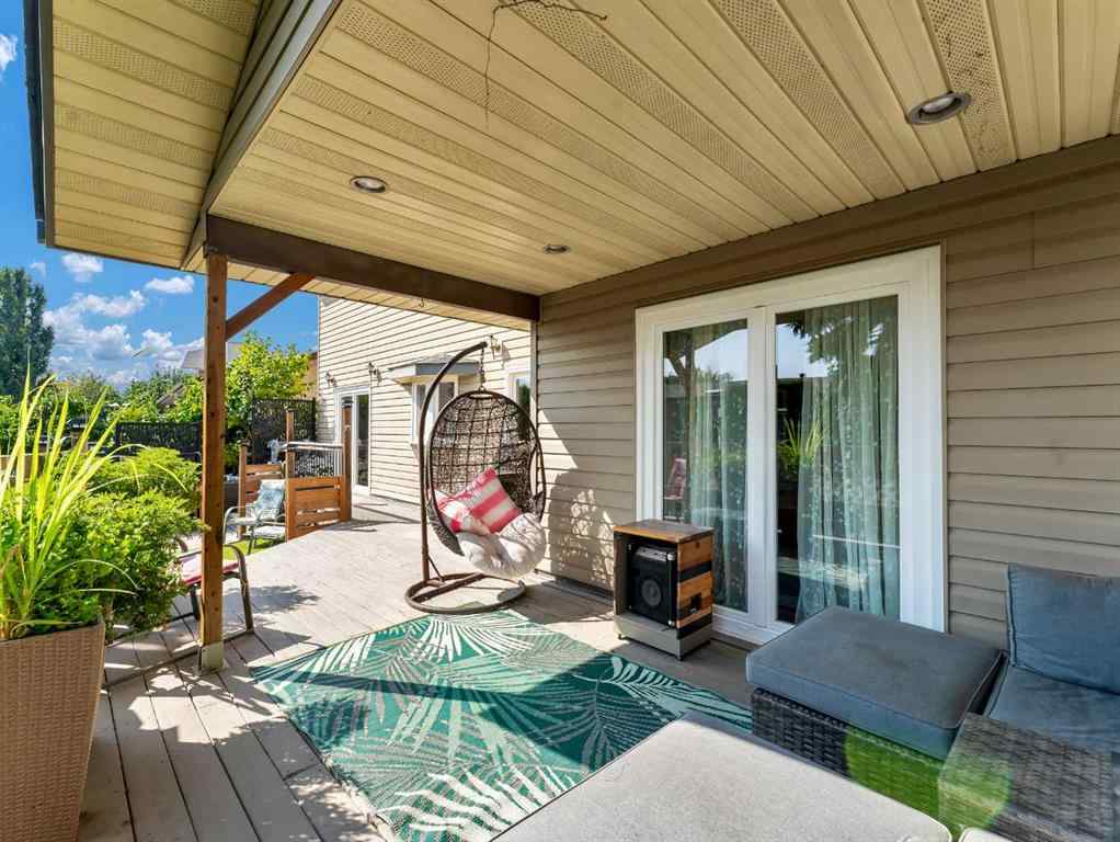 MLS® A2241386 - 29 Rideau Close SE in Ross Glen Medicine Hat, Residential