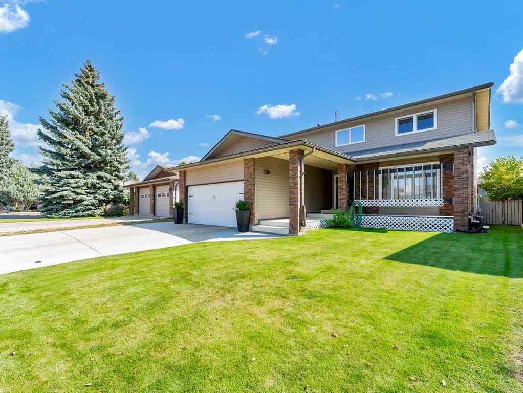 MLS® A2241386 - 29 Rideau Close SE in Ross Glen Medicine Hat, Residential