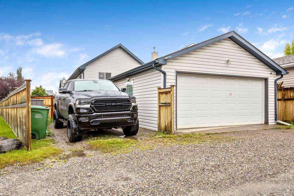 MLS® A2241389 - 128 Cramond Crescent SE in Cranston Calgary, Residential