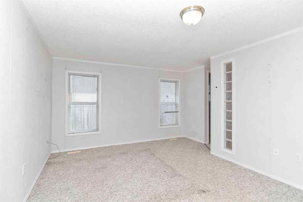 MLS® A2241391 - 305 Ash Way  in Timberlea Fort McMurray, Residential
