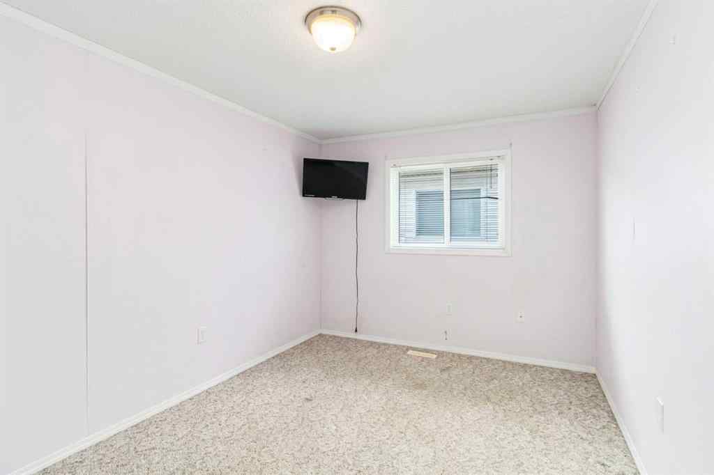 MLS® A2241391 - 305 Ash Way  in Timberlea Fort McMurray, Residential