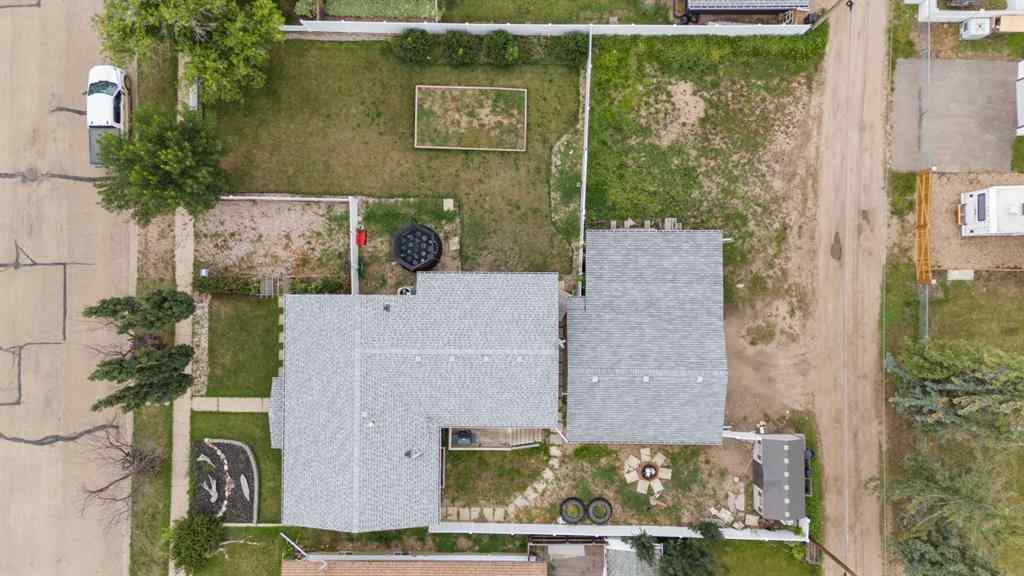 MLS® A2241394 - 4926 47 Street  in Killam Killam, Residential