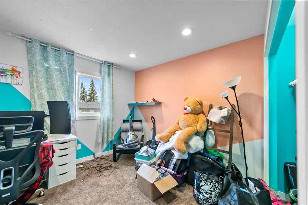 MLS® A2241394 - 4926 47 Street  in Killam Killam, Residential