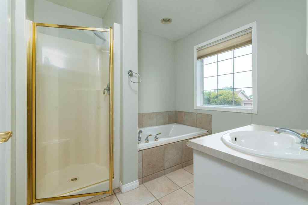 MLS® A2241400 - 2310 57 B Avenue  in College Park Lloydminster, Residential