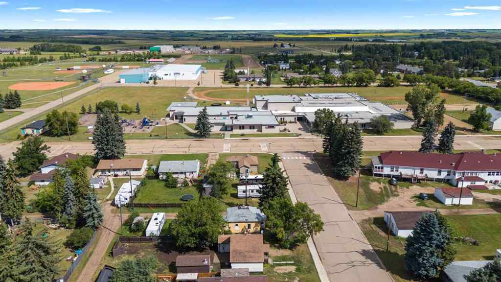MLS® A2241404 - 4945 52 Street  in Sedgewick Sedgewick, Residential