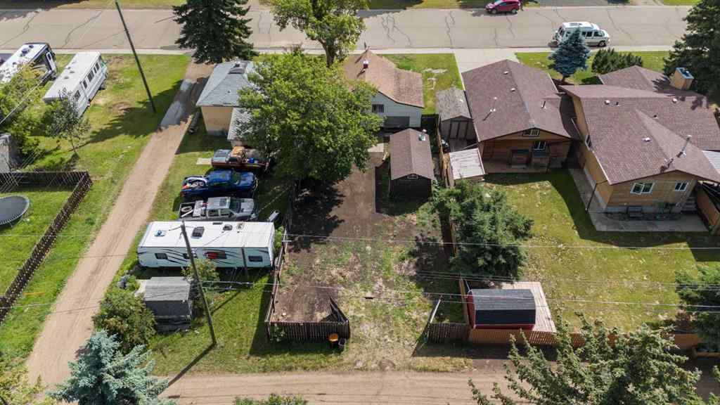 MLS® A2241404 - 4945 52 Street  in Sedgewick Sedgewick, Residential